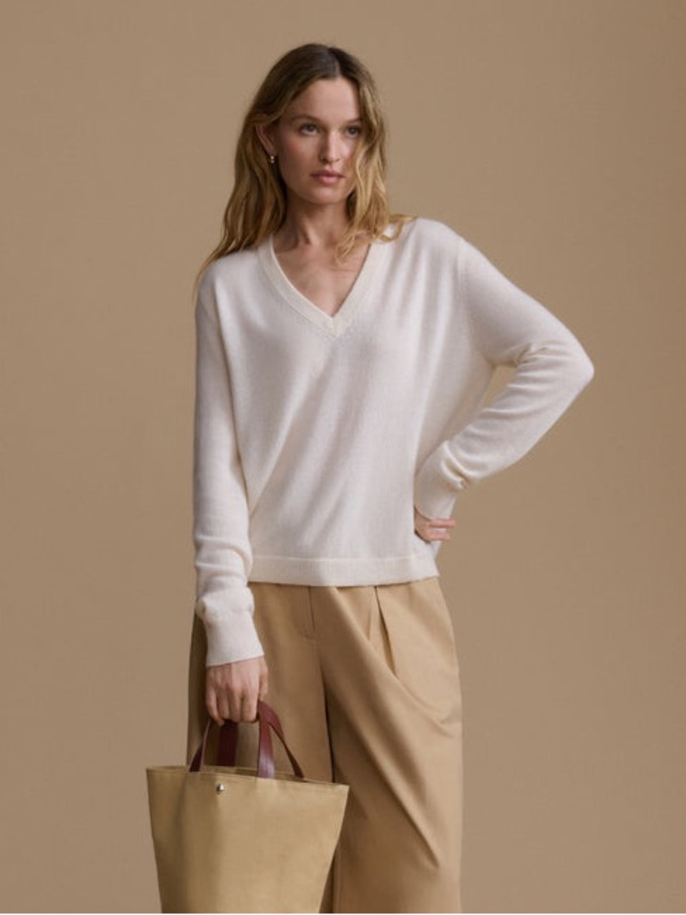 Jenni Kayne 100% Flynn Cashmere V-Neck in Ivory Size Medium